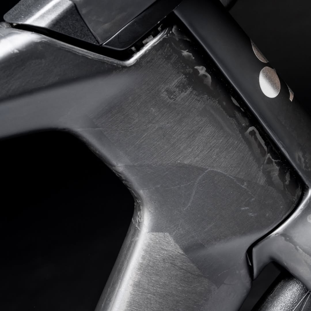 Colnago Y1Rs Dark - v pohybu